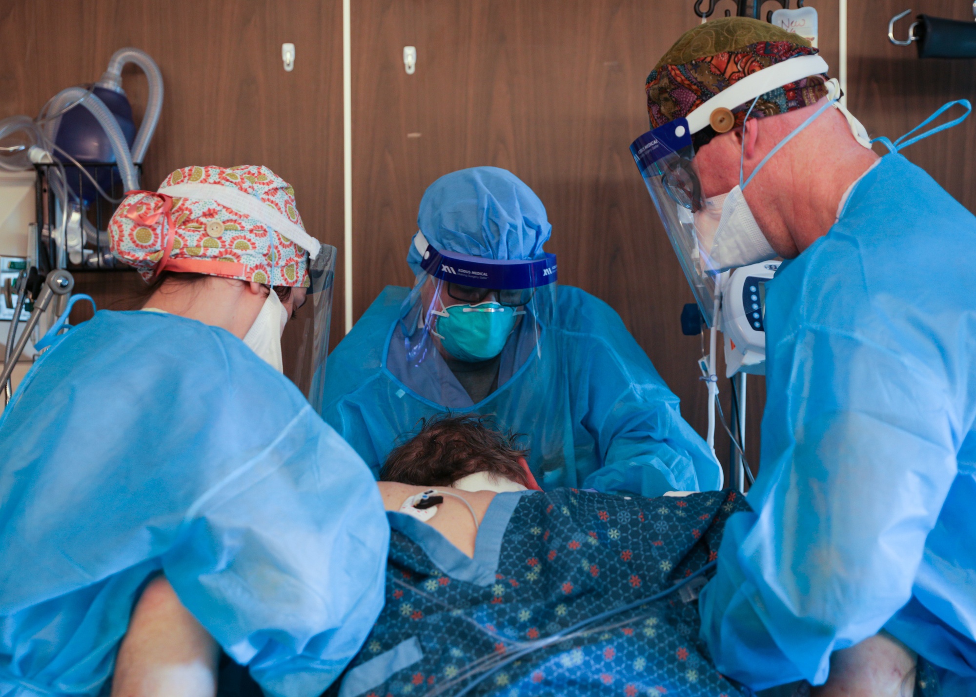 ICU vs. Med/Surg vs. Telemetry: Choosing Your Travel Specialty